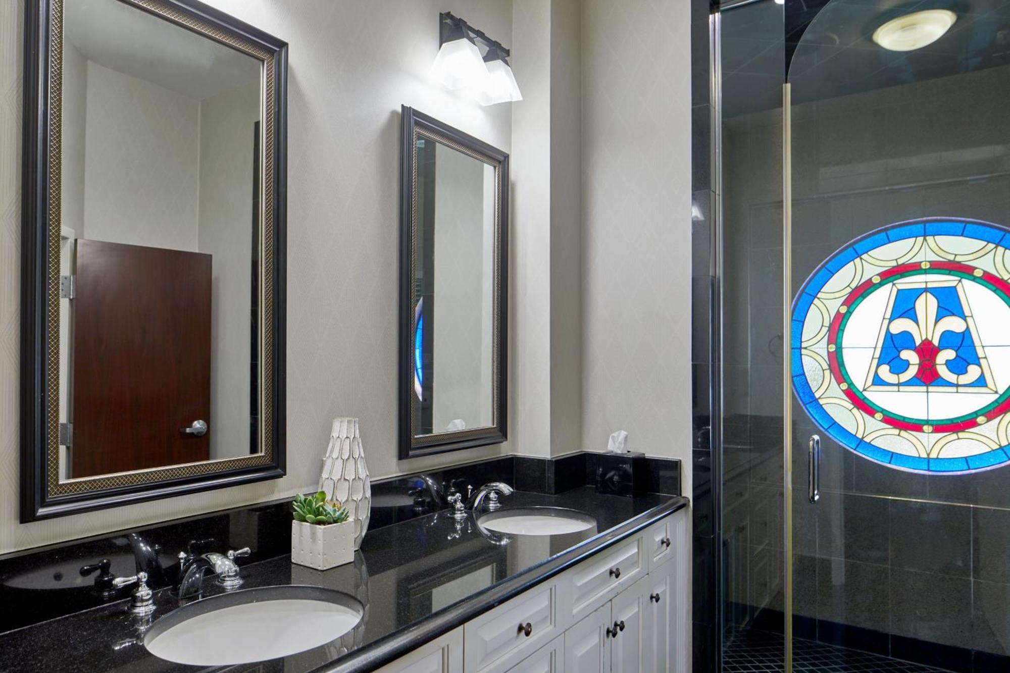 Springhill Suites Memphis Downtown Экстерьер фото