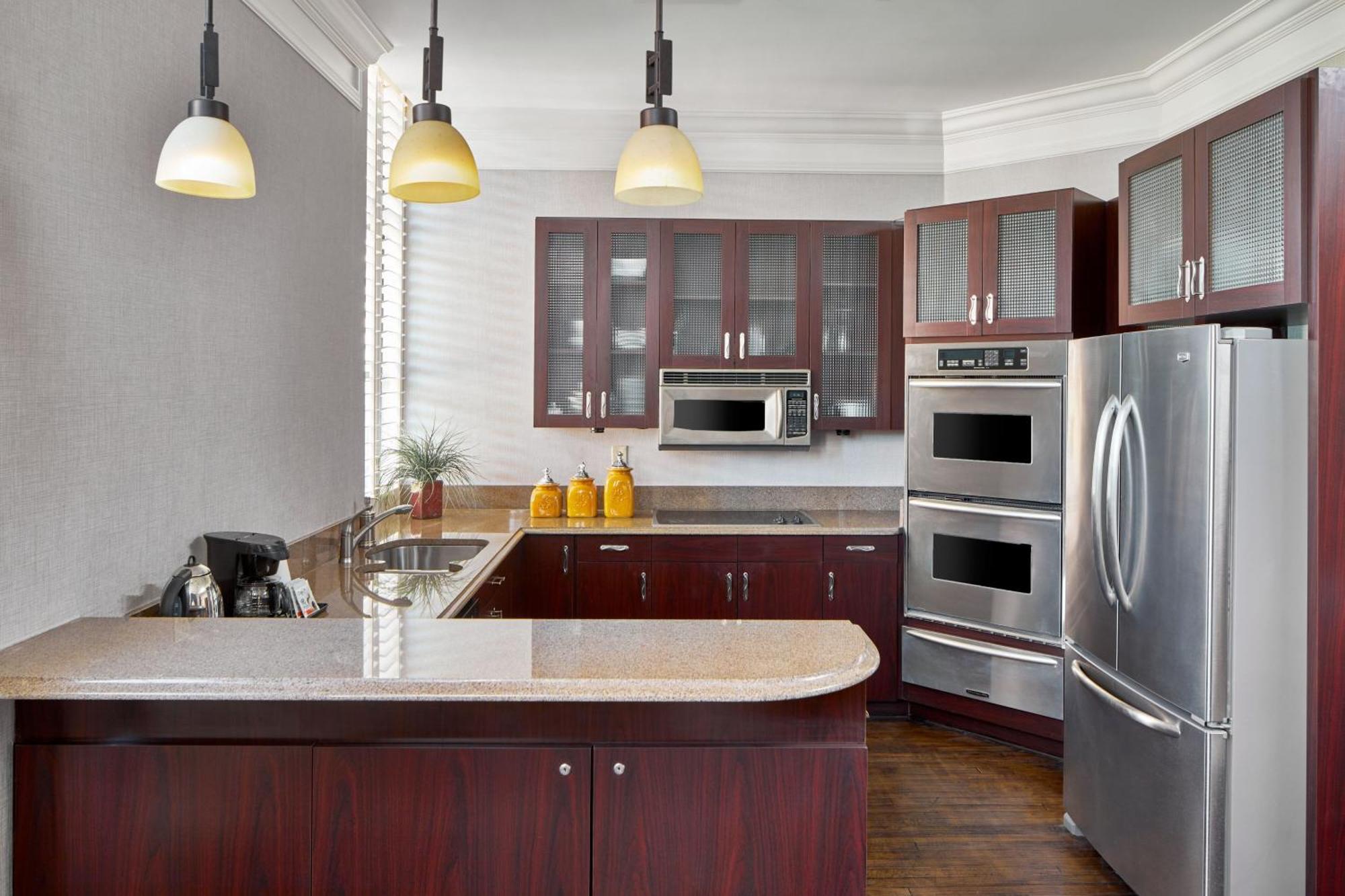 Springhill Suites Memphis Downtown Экстерьер фото