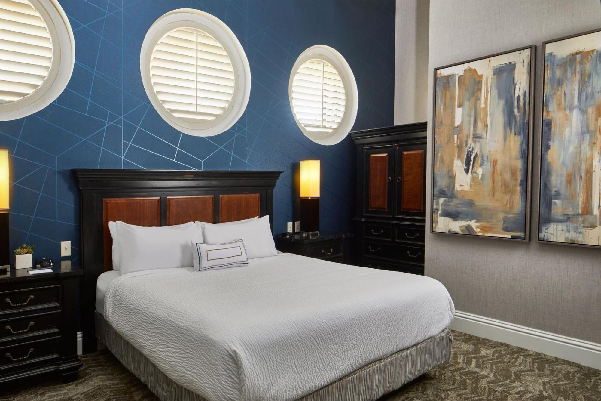 Springhill Suites Memphis Downtown Экстерьер фото