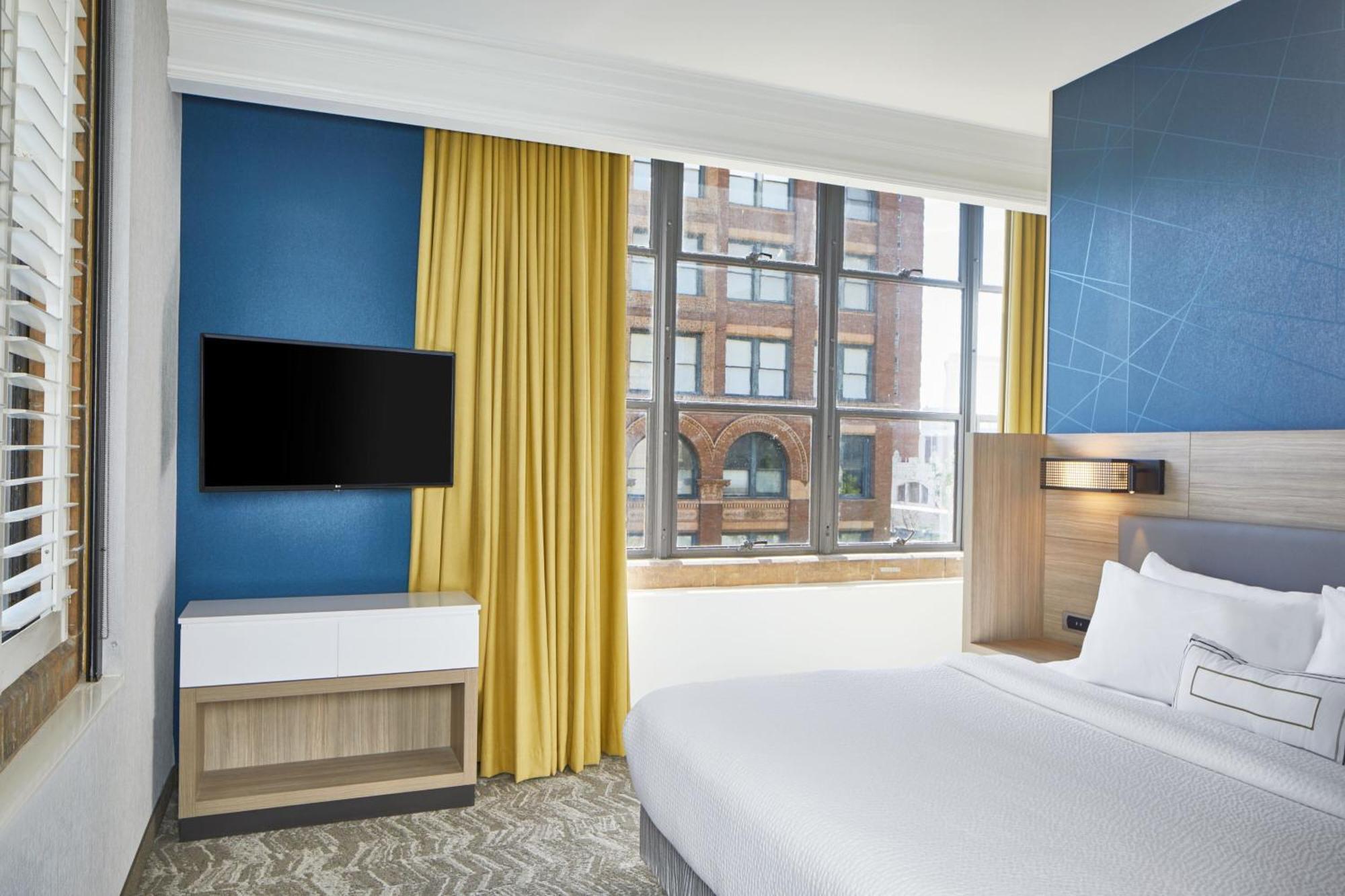Springhill Suites Memphis Downtown Экстерьер фото