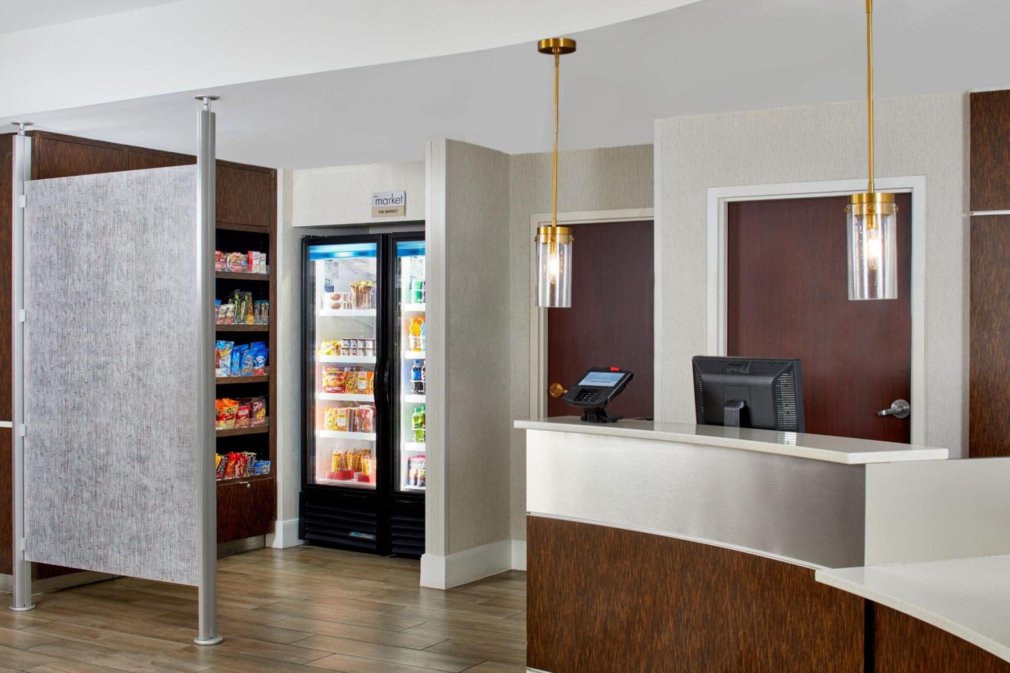 Springhill Suites Memphis Downtown Экстерьер фото