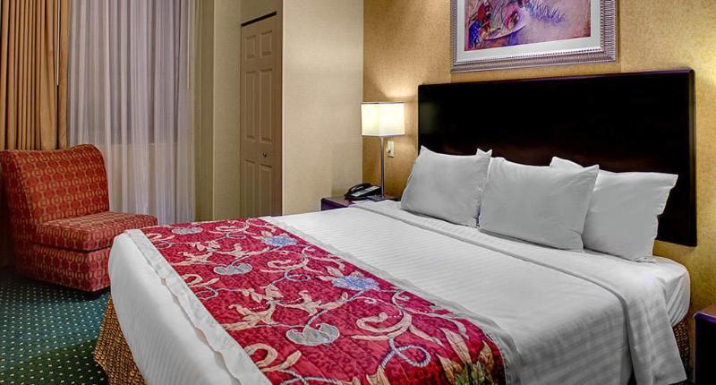 Springhill Suites Memphis Downtown Экстерьер фото